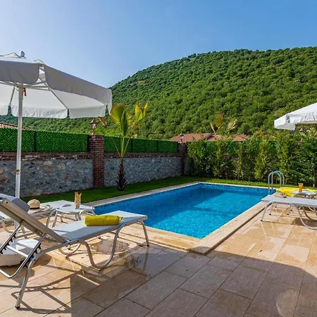 Villa Ahu - 2 Bedroom Kayakoey Oeluedeniz Fethiye